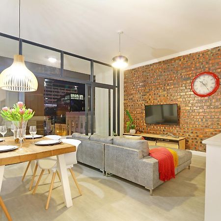 The Rhino Hotel & Apartments Fokváros Kültér fotó