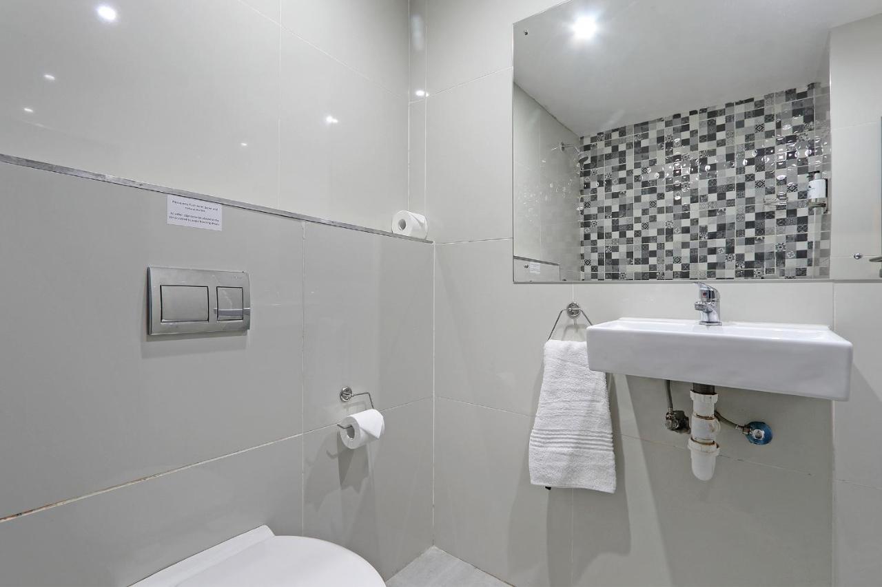 The Rhino Hotel & Apartments Fokváros Kültér fotó